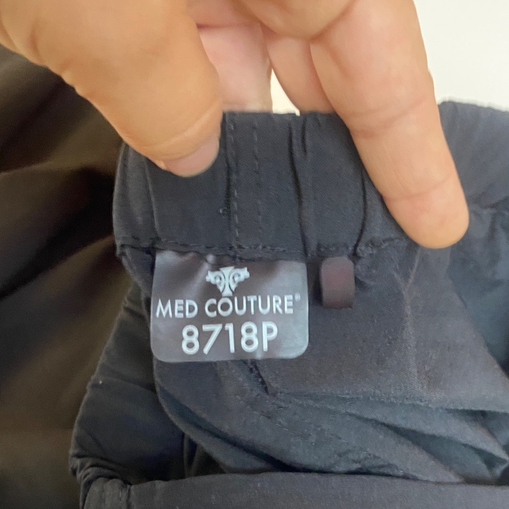 Med Couture black 3 pocket scrub pants - Picture 2 of 8